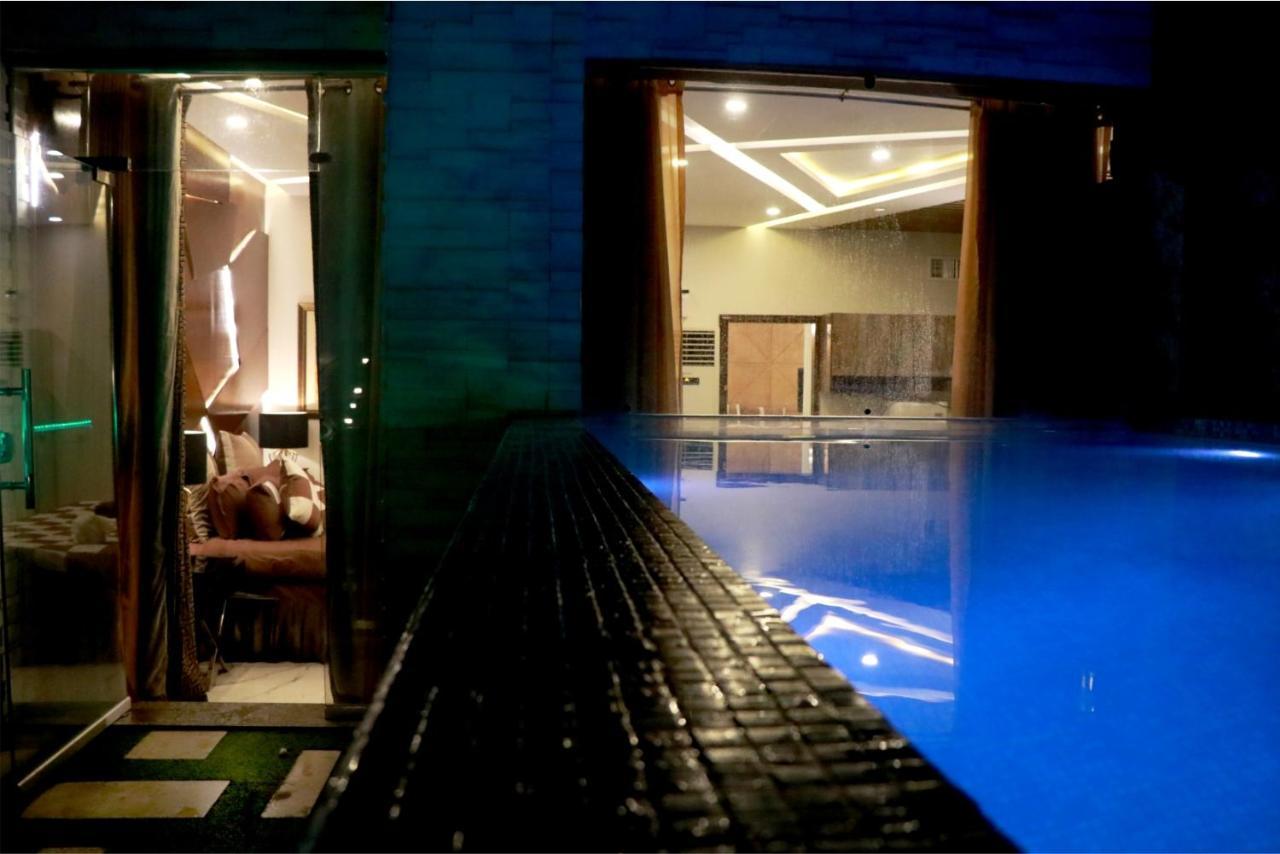 Hilton Suites Лахор Экстерьер фото