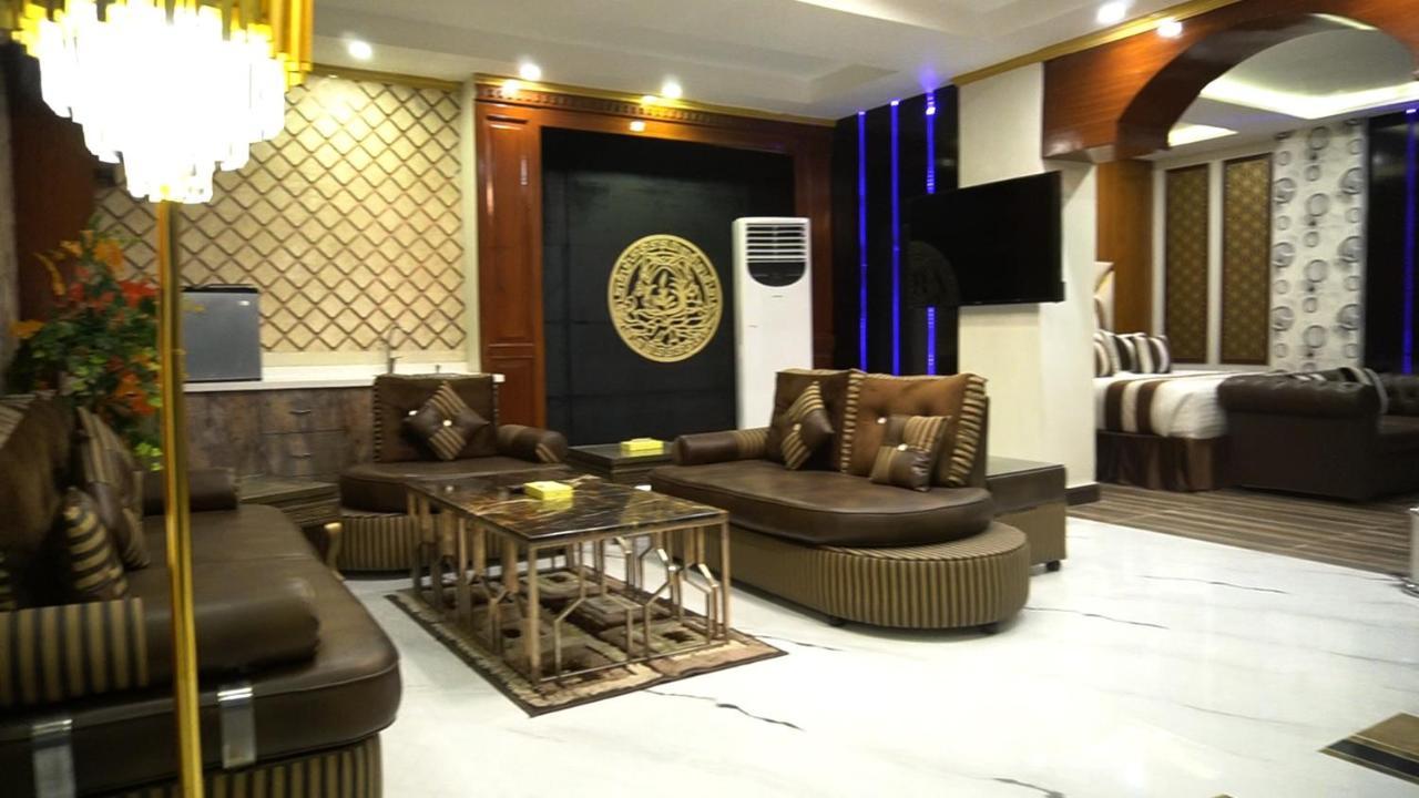 Hilton Suites Лахор Экстерьер фото