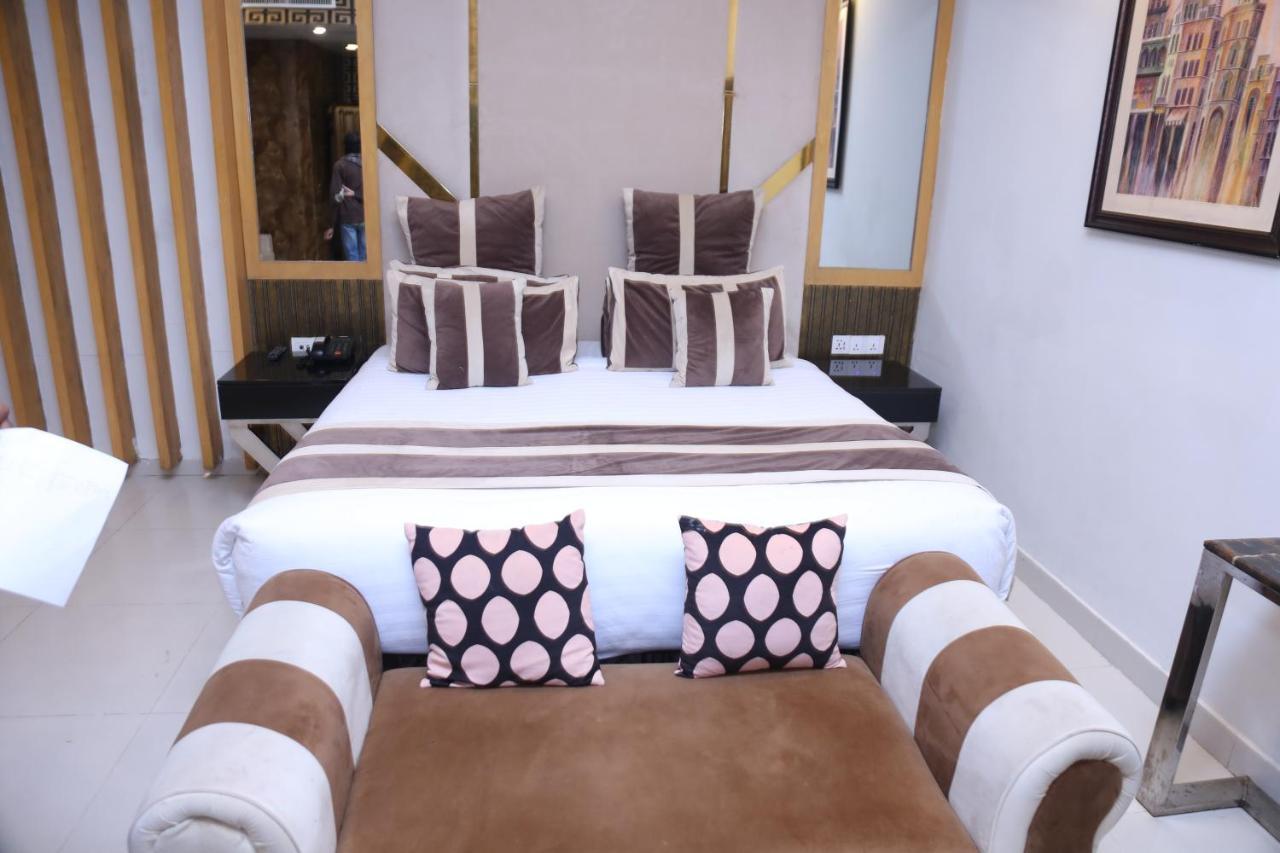 Hilton Suites Лахор Экстерьер фото